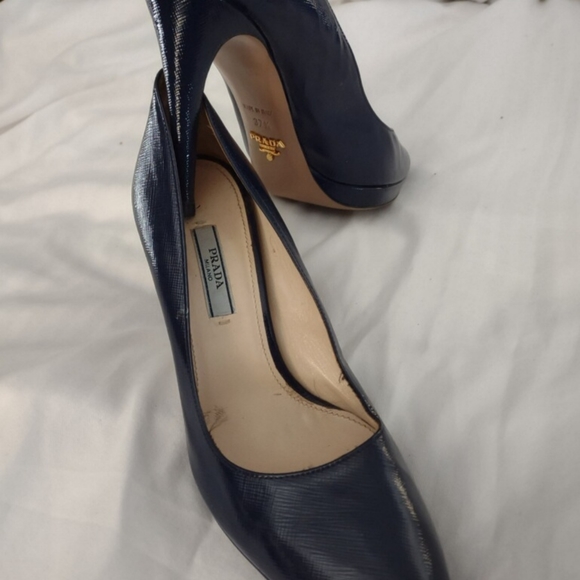 Prada 👠 - Picture 3 of 4